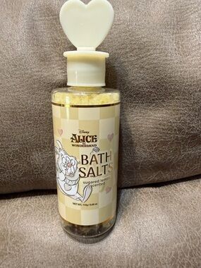 Disney Alice in Wonderland Bath Salts - sugar lemon scent Heart-Top Bottle